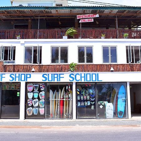 韦利格默 厚脸皮猴子冲浪营旅馆酒店 外观 照片